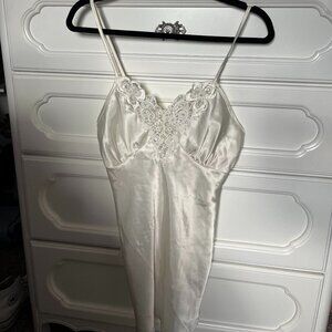 VINTAGE CINEMA ETOILE EVENING GOWN